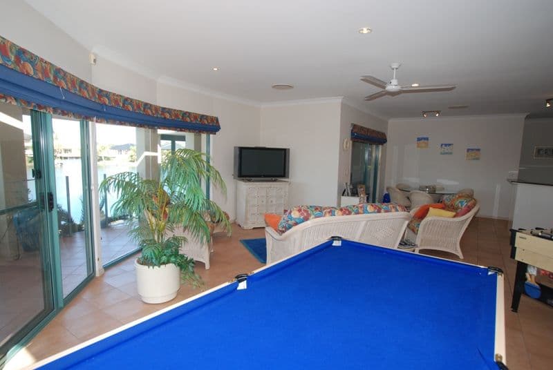 12 Staysail Crescent, CLEAR ISLAND WATERS QLD 4226, Clear Island Waters - Thumbnail 8