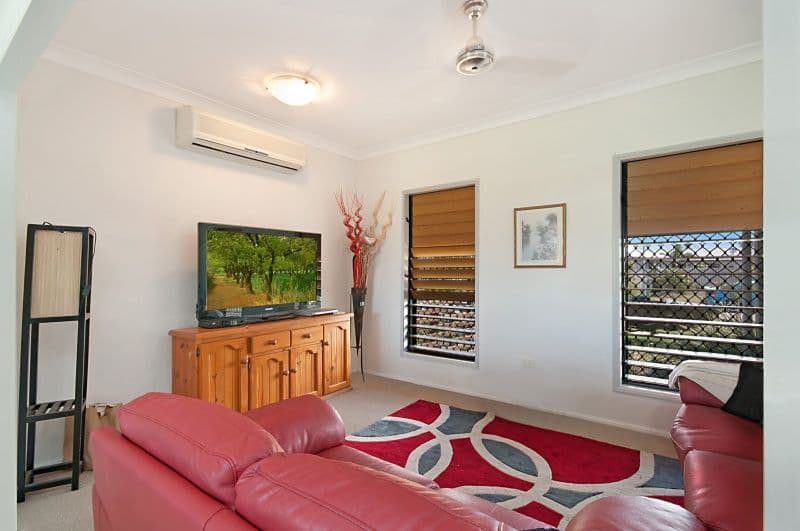 21 Coolaree Drive, BUSHLAND BEACH QLD 4818, Bushland Beach - Thumbnail 3