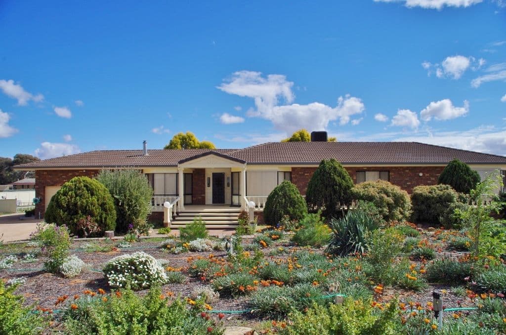 308 Renmark Avenue, Renmark SA 5341, Renmark - Image 1