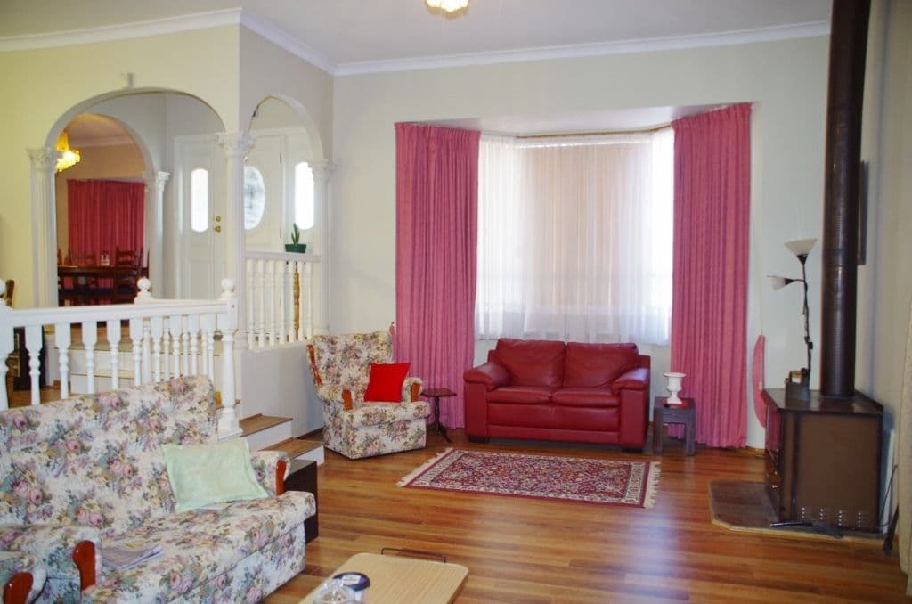308 Renmark Avenue, Renmark SA 5341, Renmark - Thumbnail 2