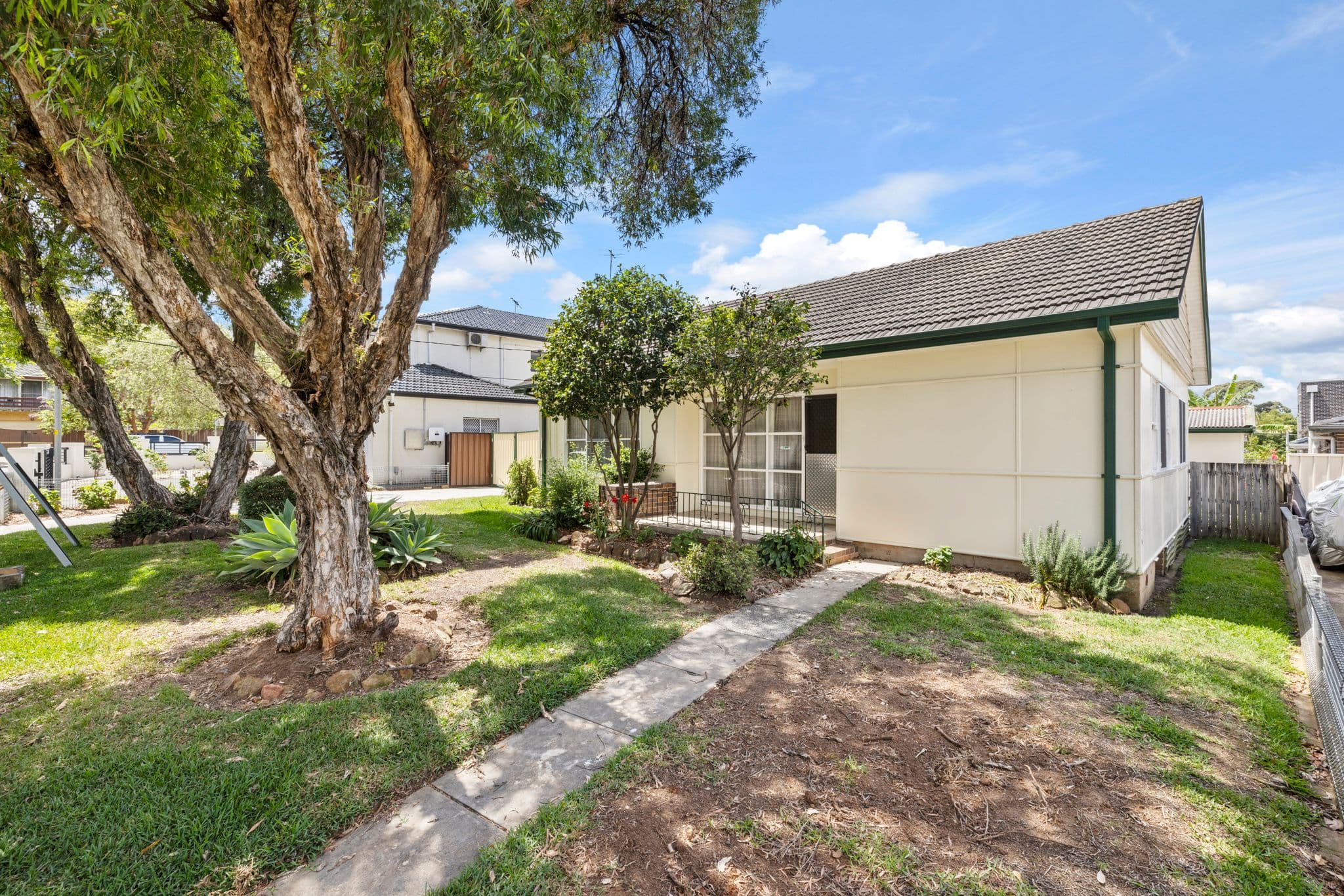 4 Eurabbie Street, Cabramatta NSW 2166, Cabramatta - Thumbnail 4