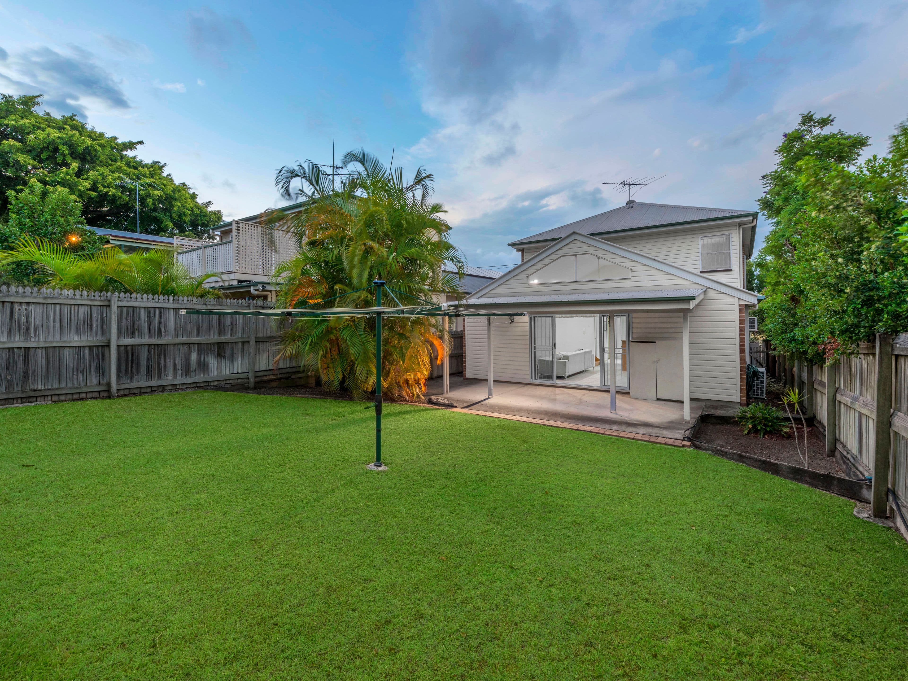 20 Primrose Street, Grange QLD 4051, Grange - Thumbnail 2