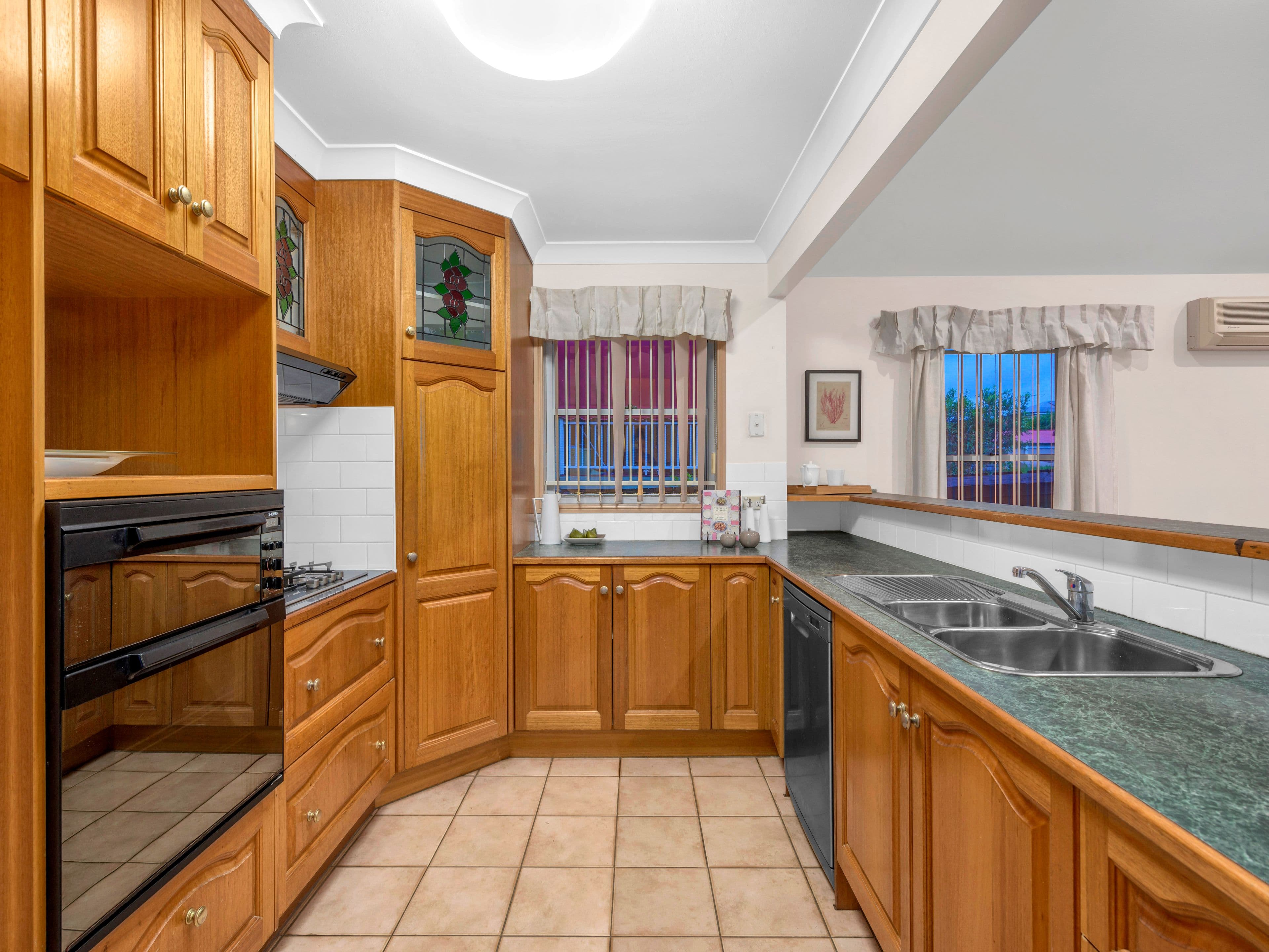 20 Primrose Street, Grange QLD 4051, Grange - Thumbnail 4