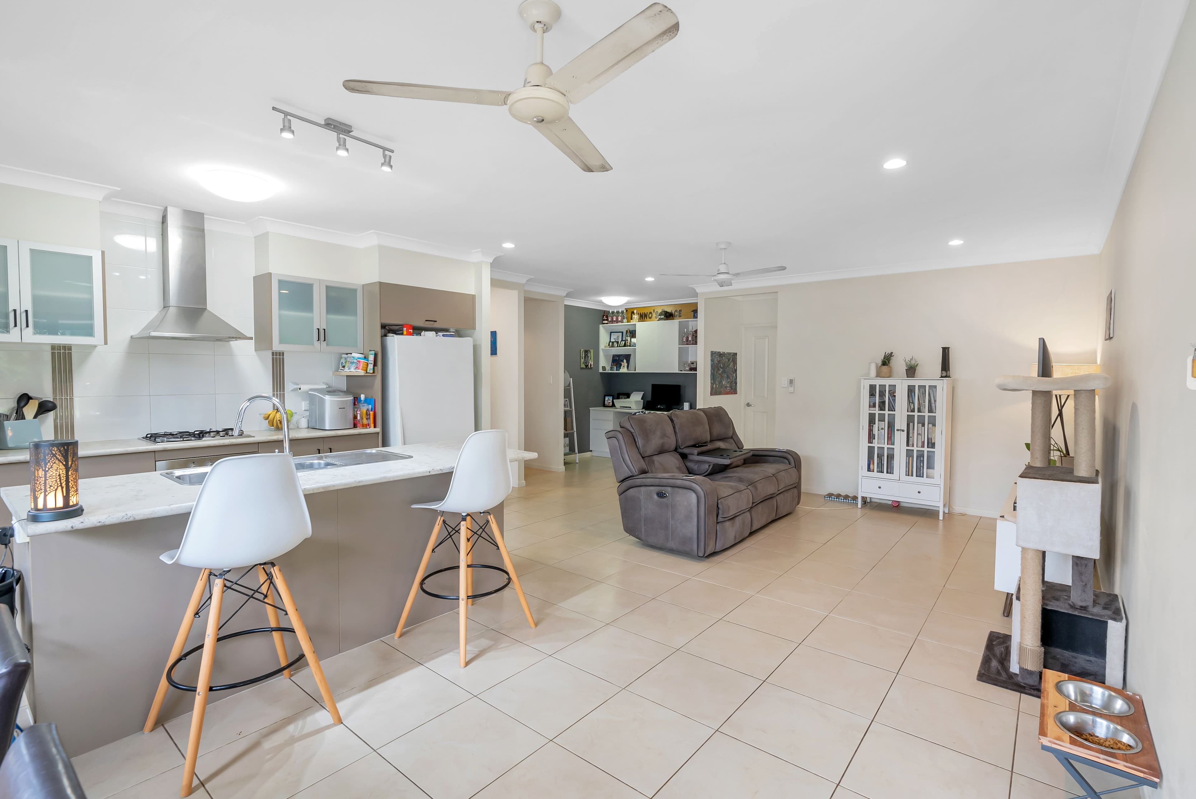 61 Landsborough Drive, Smithfield QLD 4878, Smithfield - Thumbnail 5