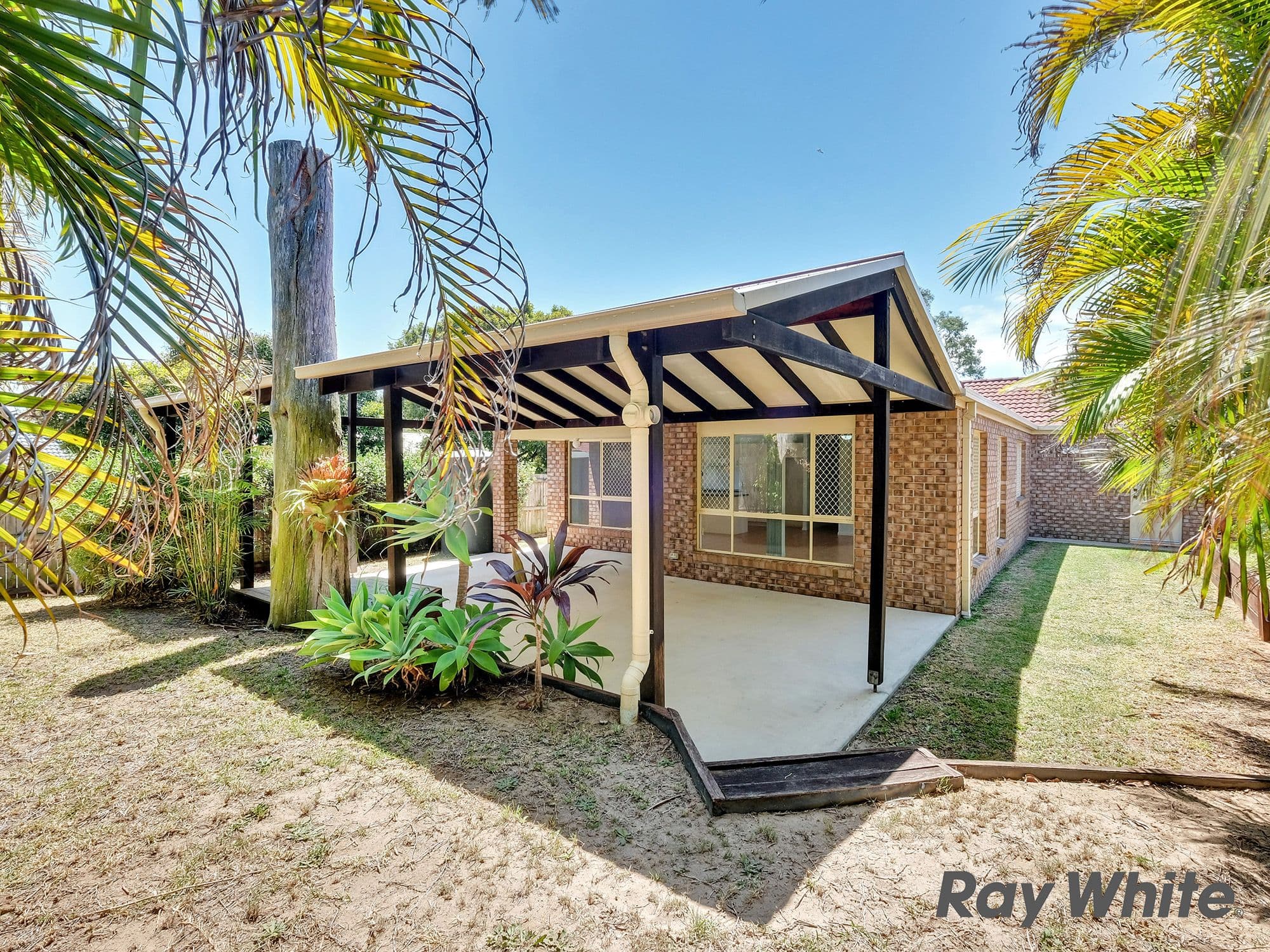 1 Hermitage Place, Forest Lake QLD 4078, Forest Lake - Thumbnail 3