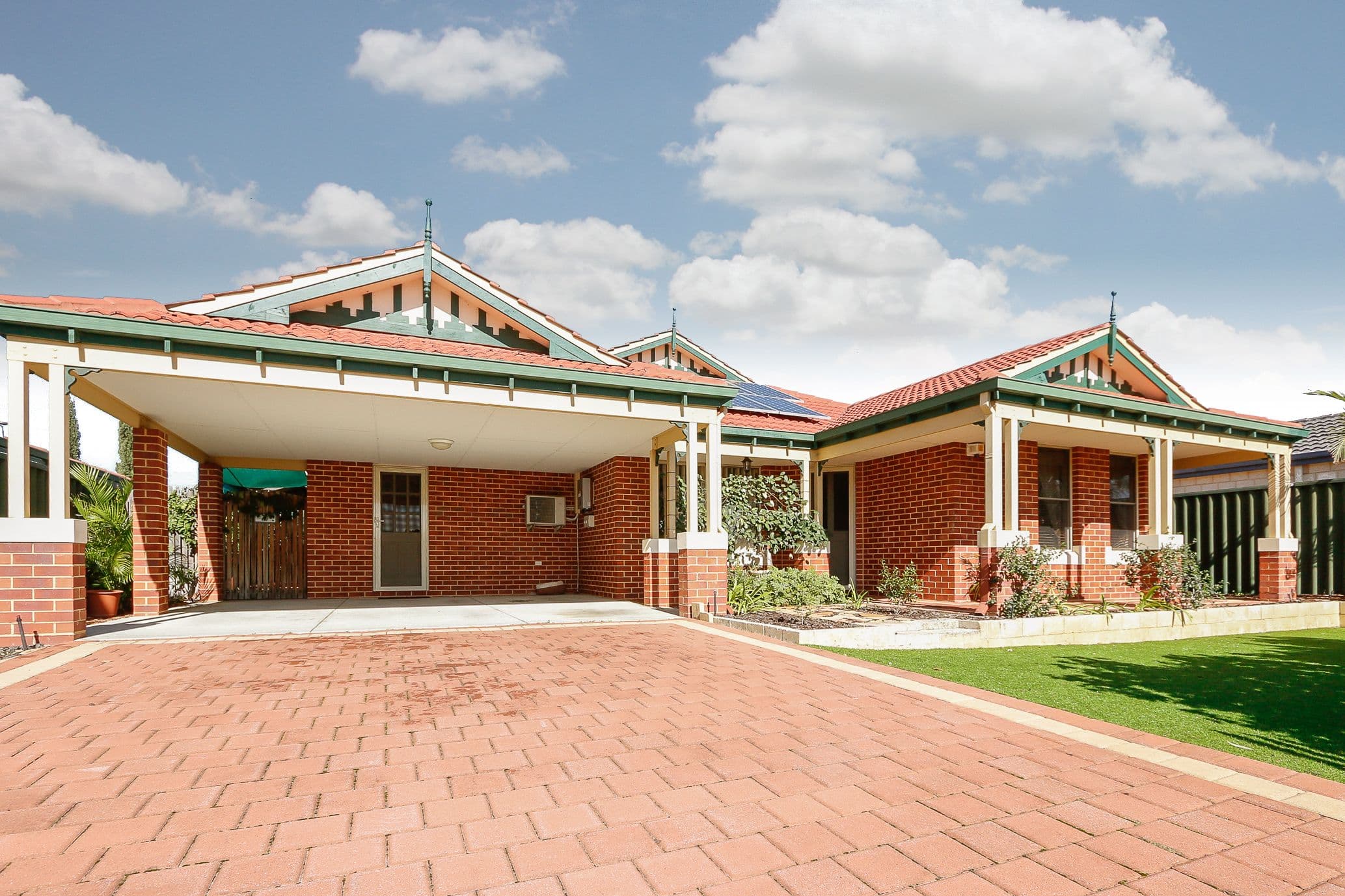 35 Whimbrel Parade, Bennett Springs WA 6063, Bennett Springs - Image 1