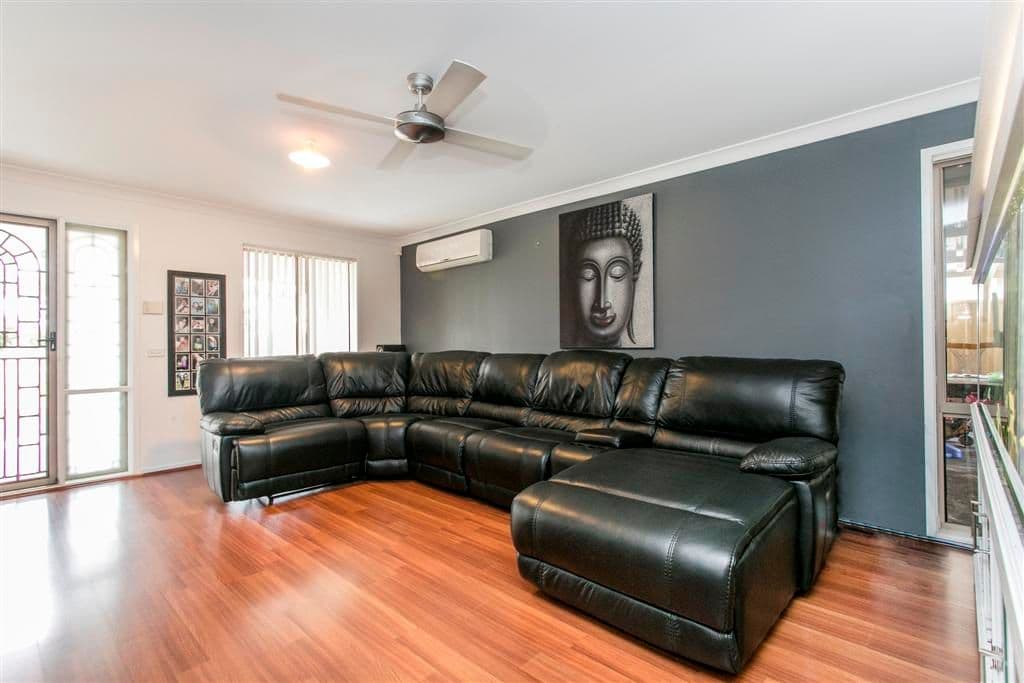 23 Ballybunnion Terrace, GLENMORE PARK NSW 2745, Glenmore Park - Thumbnail 3