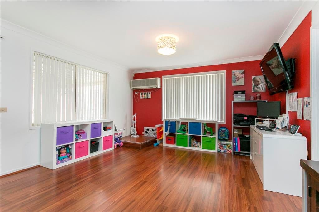 23 Ballybunnion Terrace, GLENMORE PARK NSW 2745, Glenmore Park - Thumbnail 5