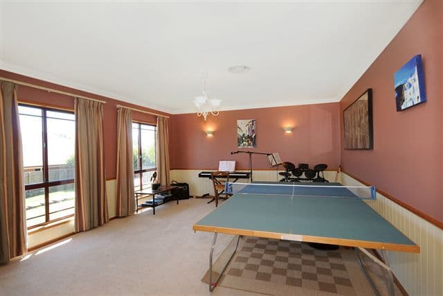 2 Howard Street, MIDDLE RIDGE QLD 4350, Middle Ridge - Thumbnail 8