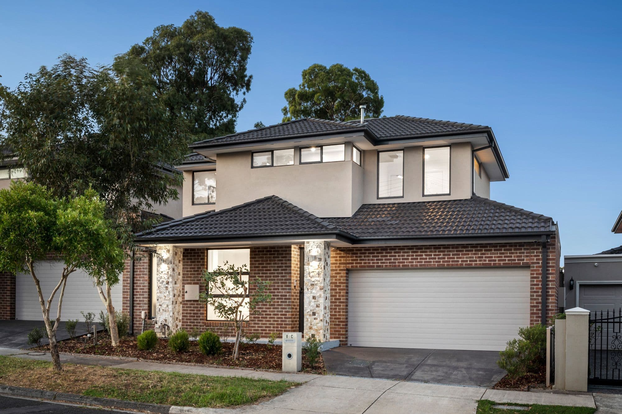 8C Walter Street, Glen Waverley VIC 3150, Glen Waverley - Thumbnail 2