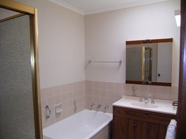 426 Bevan Street, LAVINGTON NSW 2641, Lavington - Thumbnail 5