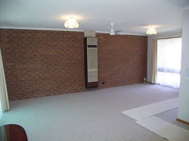 426 Bevan Street, LAVINGTON NSW 2641, Lavington - Thumbnail 6