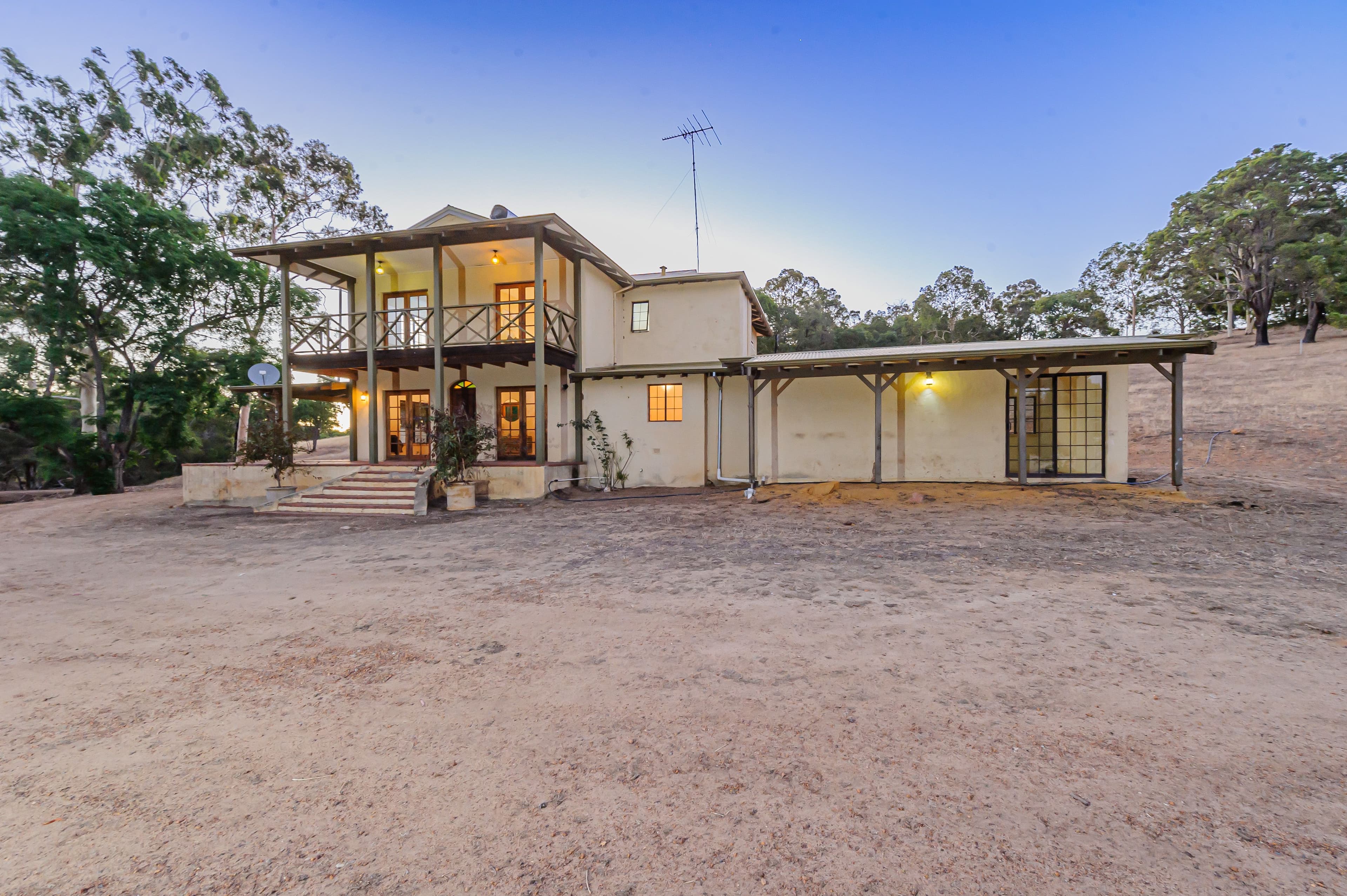 691 Chittering Road, Bullsbrook WA 6084, Bullsbrook - Thumbnail 3