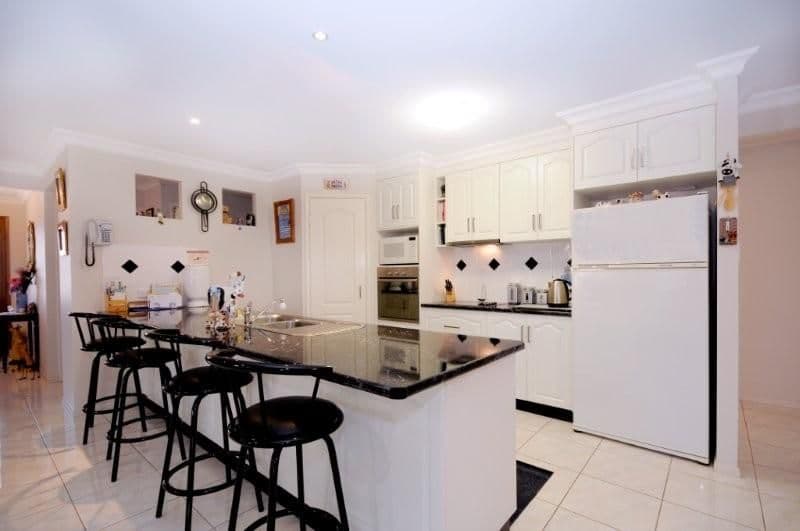 12 Honeyeater Drive, HIGHFIELDS QLD 4352, Highfields - Thumbnail 3