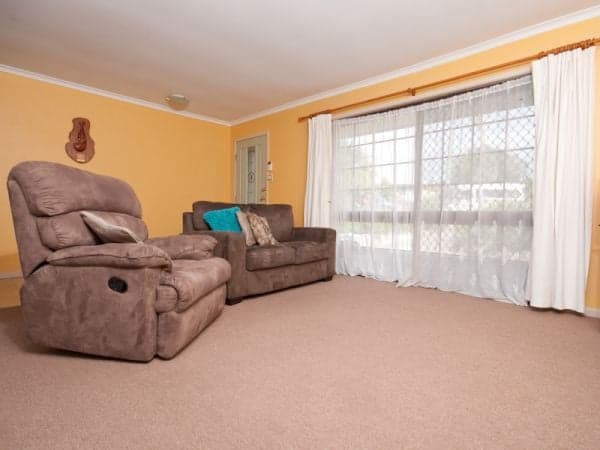 20 Westmoreland Boulevard, Springwood - Thumbnail 8