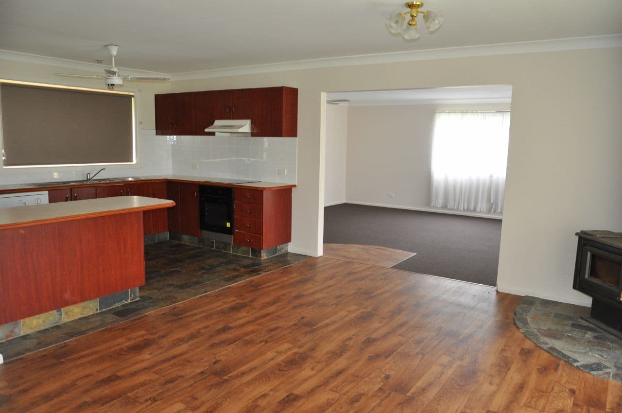 23 Evelyn Street, EUGOWRA NSW 2806, Eugowra - Thumbnail 6