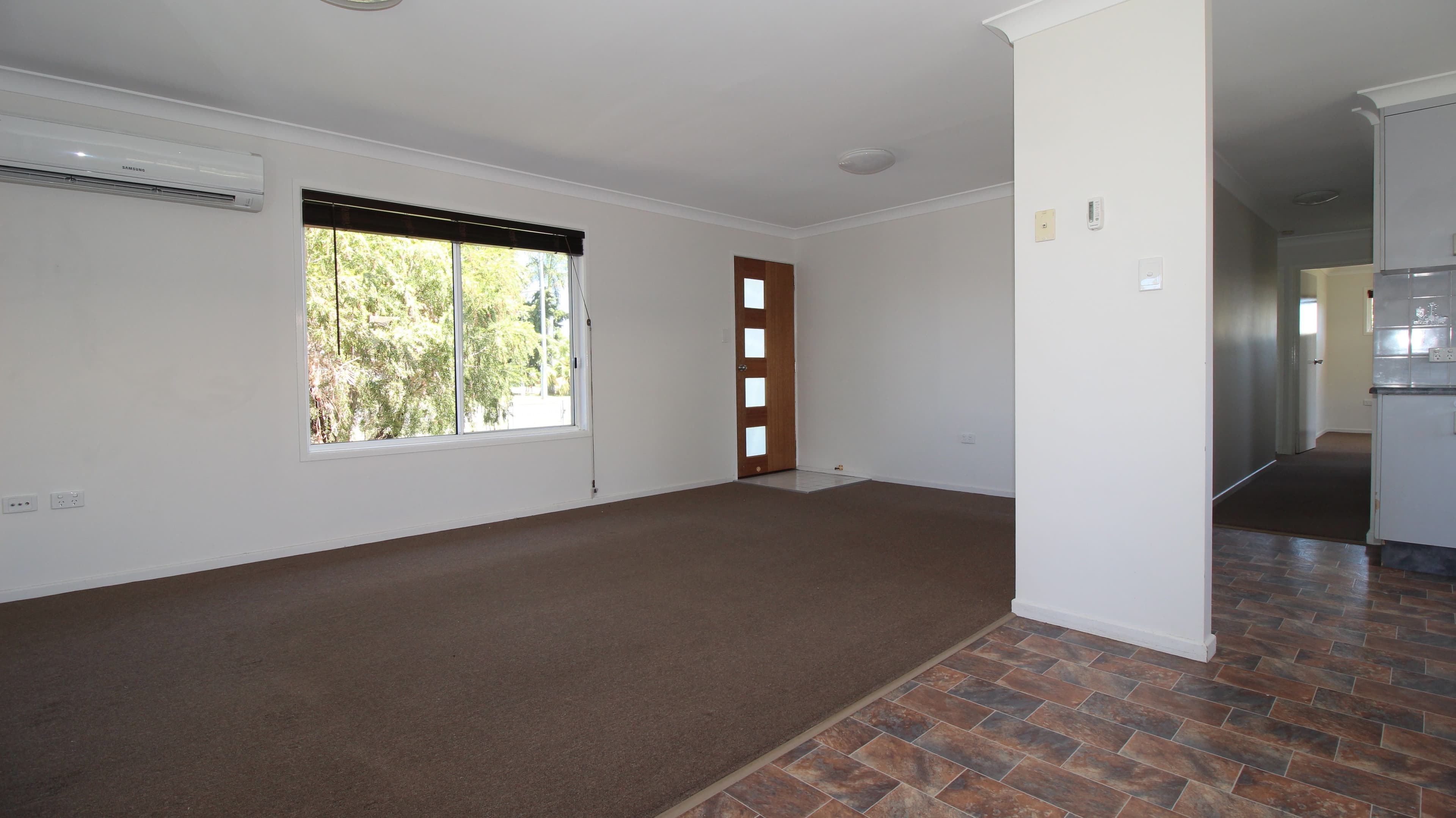 47 Gladstone Street, Emerald QLD 4720, Emerald - Thumbnail 4