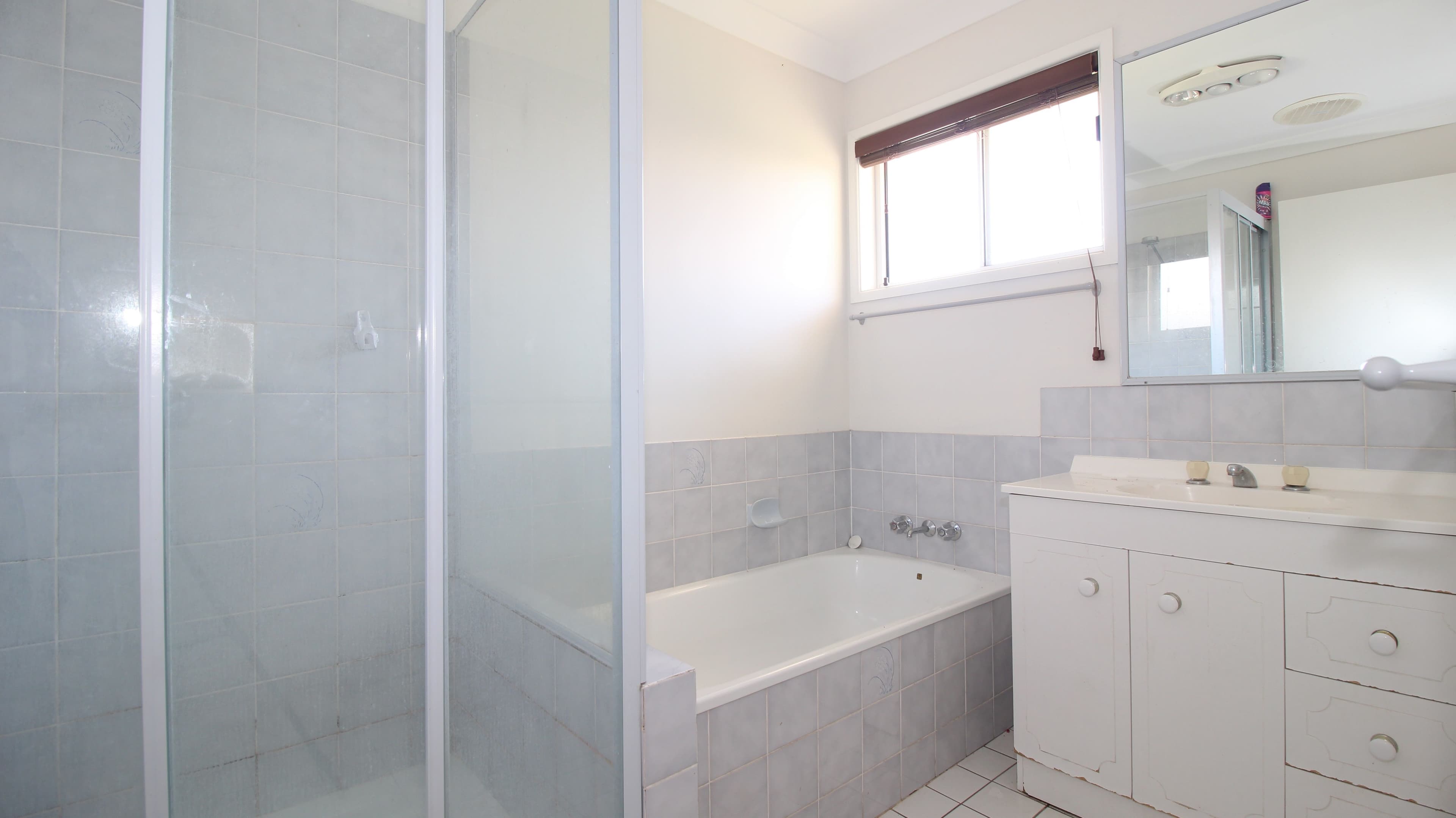 47 Gladstone Street, Emerald QLD 4720, Emerald - Thumbnail 7