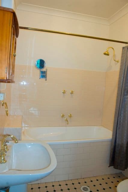 266 Olive Street, ALBURY NSW 2640, South Albury - Thumbnail 3