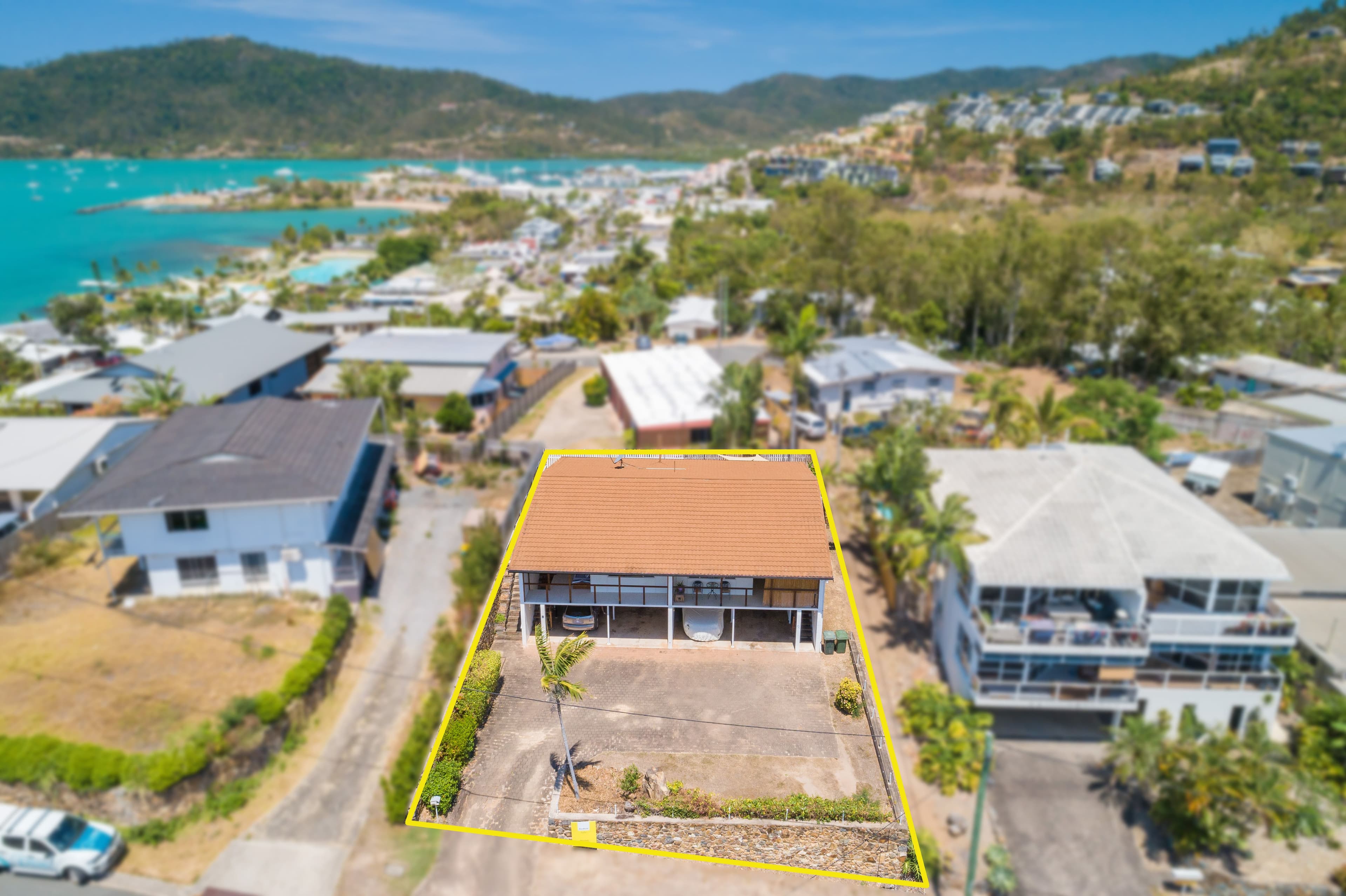 28 Airlie Crescent, Airlie Beach QLD 4802, Airlie Beach - Image 1