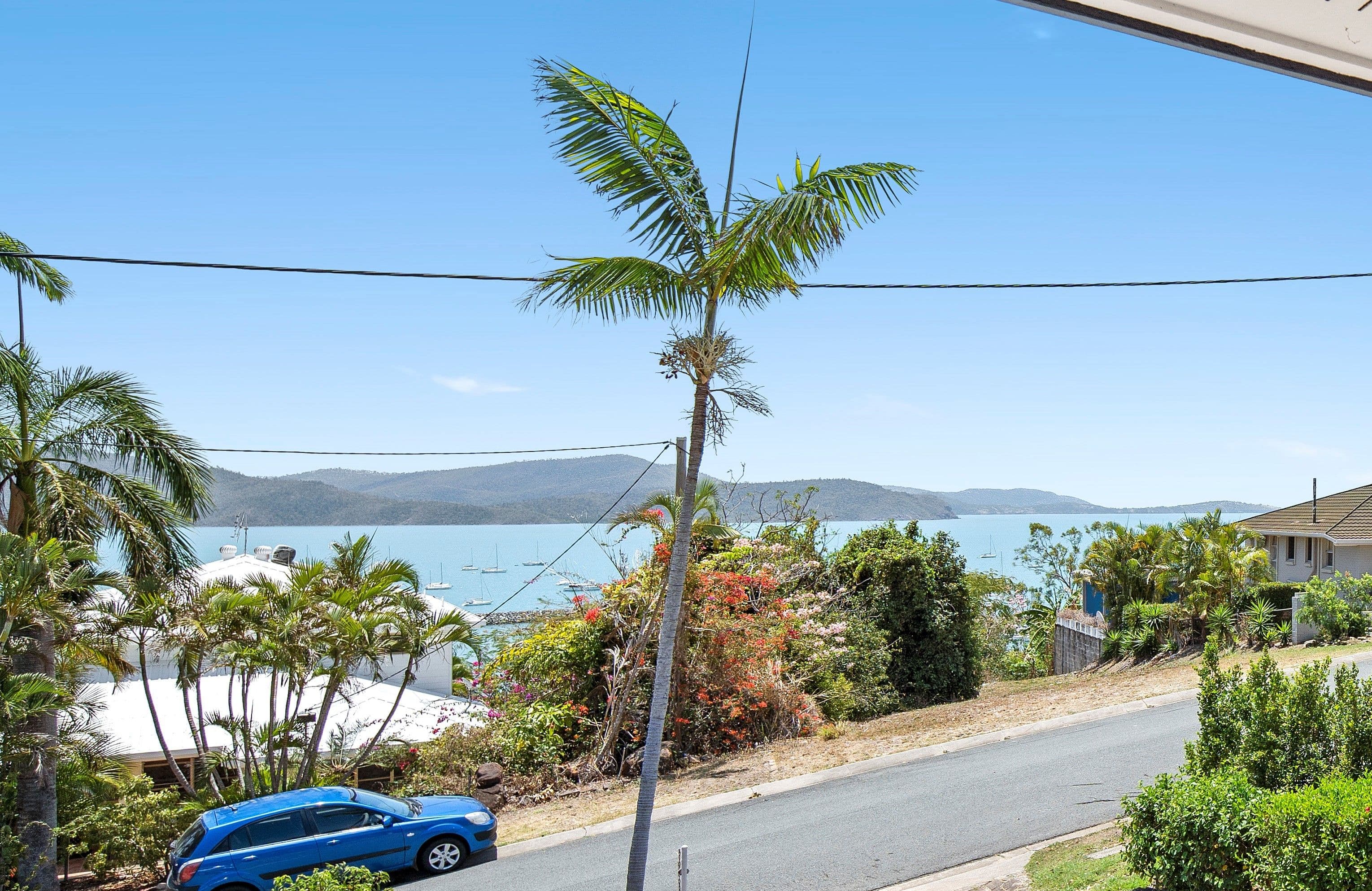 28 Airlie Crescent, Airlie Beach QLD 4802, Airlie Beach - Thumbnail 2
