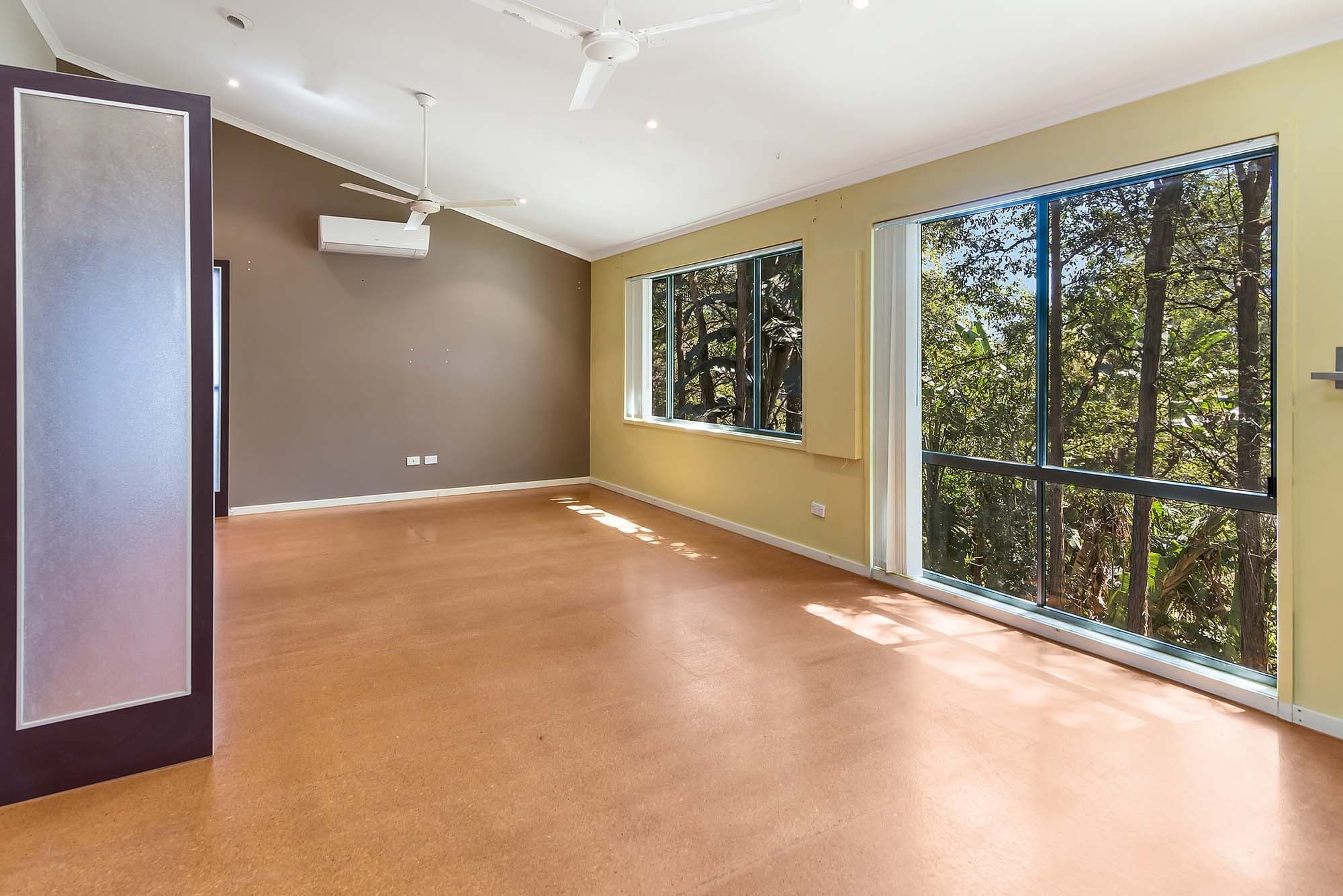 8 Wullun Close, North Gosford, North Gosford - Thumbnail 4