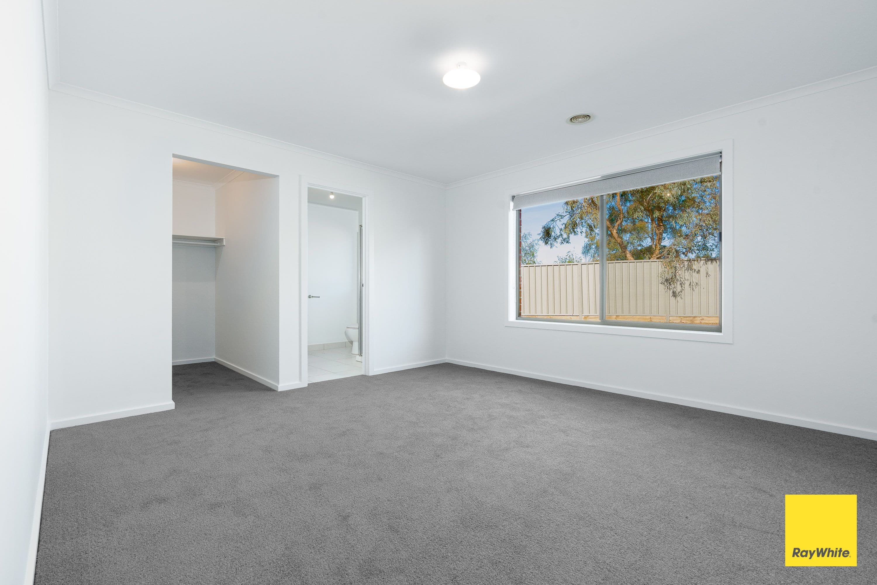 40 Symbester Crescent, Eaglehawk VIC 3556, Eaglehawk - Thumbnail 4