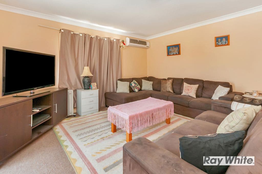 6 Ryecroft Place, Richlands QLD 4077, Richlands - Thumbnail 2