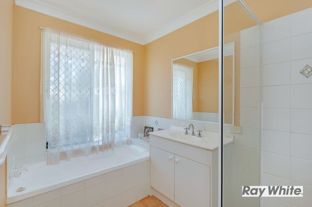 6 Ryecroft Place, Richlands QLD 4077, Richlands - Thumbnail 7