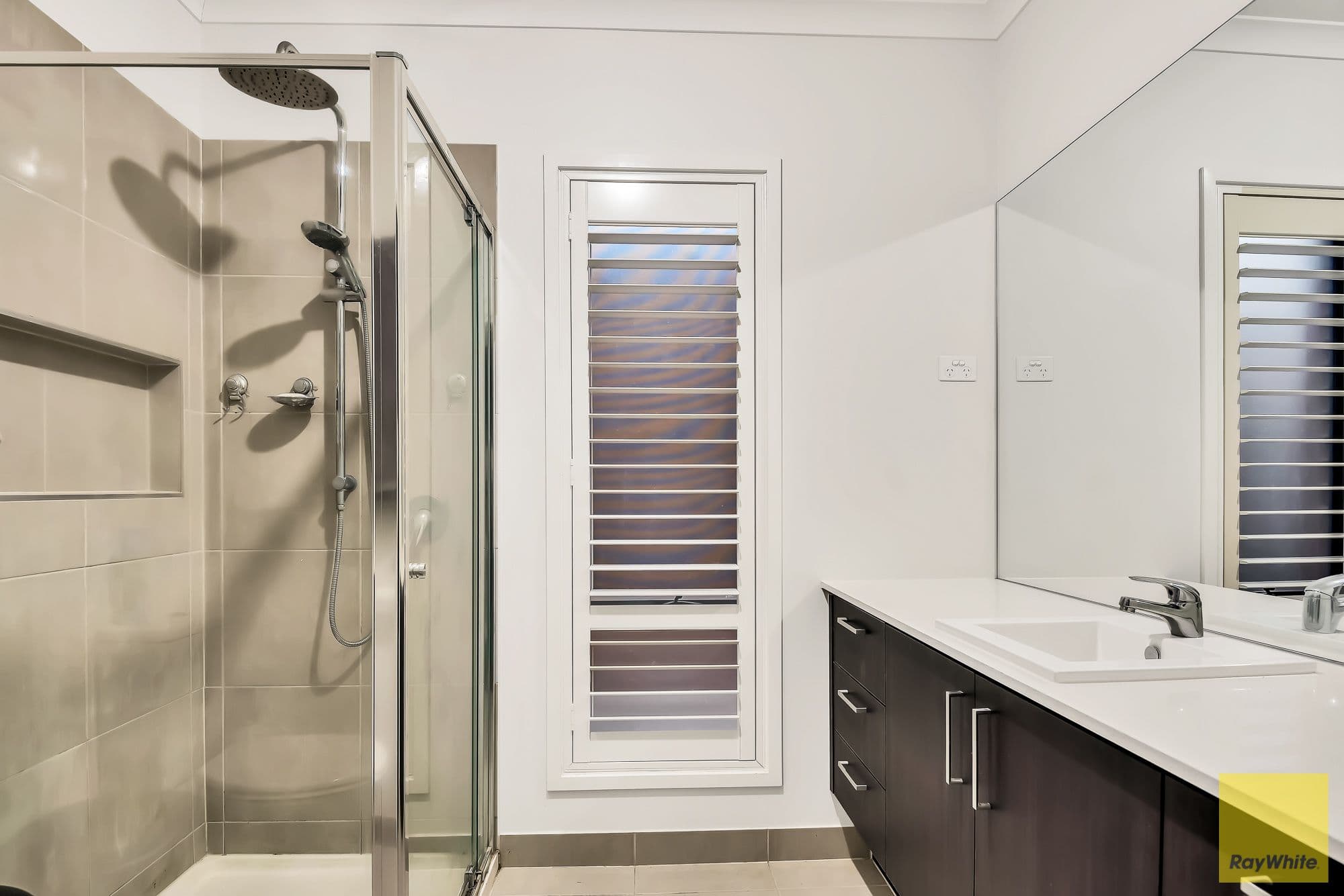10 Zambezi Street, Tarneit VIC 3029, Tarneit - Thumbnail 4