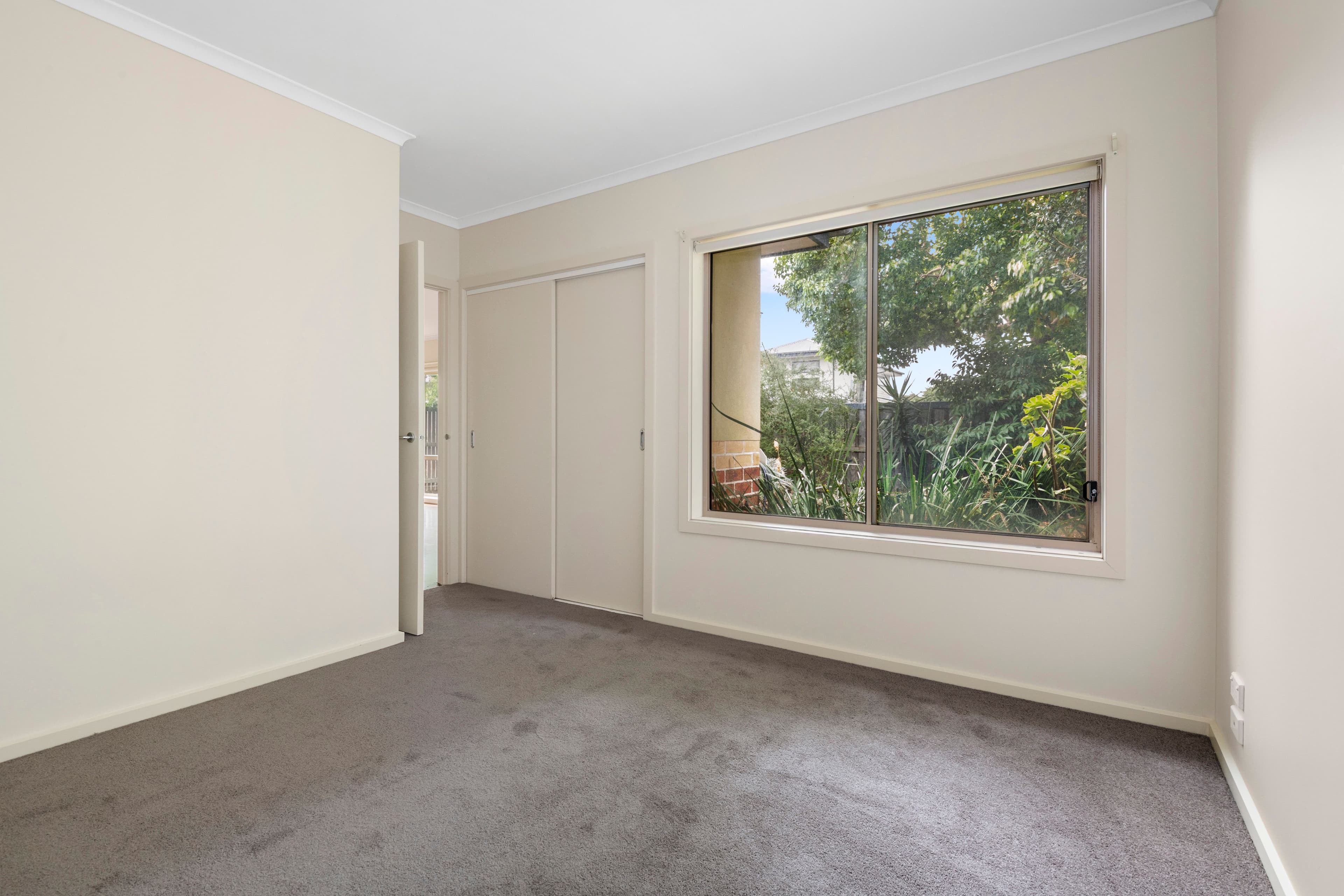 2 Campbell Street, Frankston VIC 3199, Frankston - Thumbnail 4