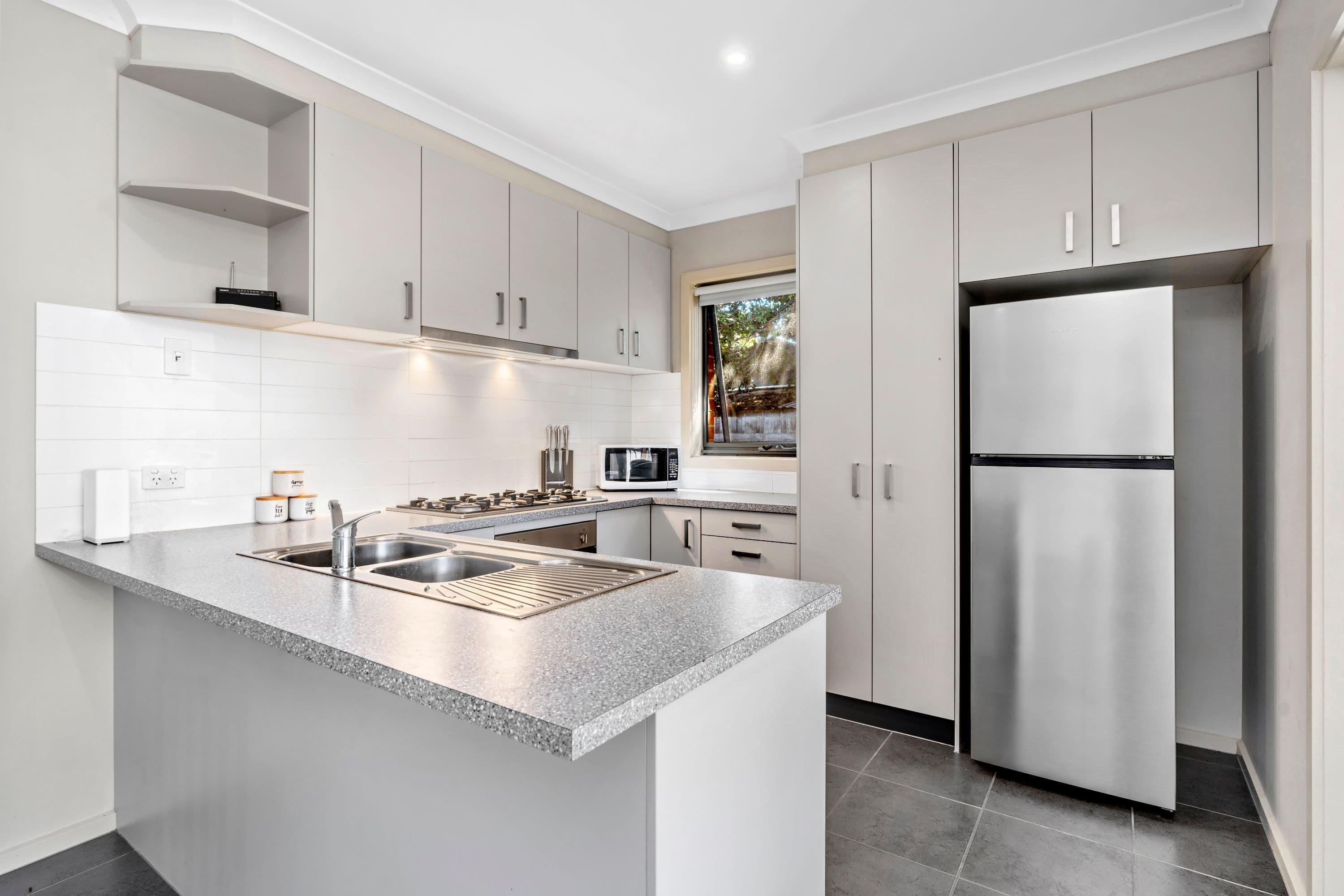 50 Camellia Crescent, Norlane VIC 3214, Norlane - Thumbnail 3