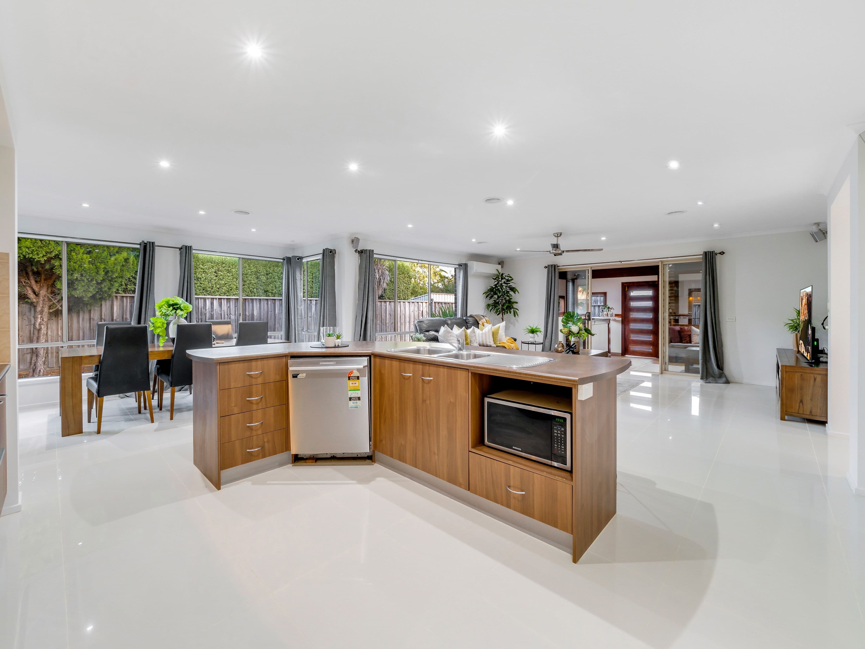 89 Robinswood Parade, Narre Warren South VIC 3805, Narre Warren South - Thumbnail 8