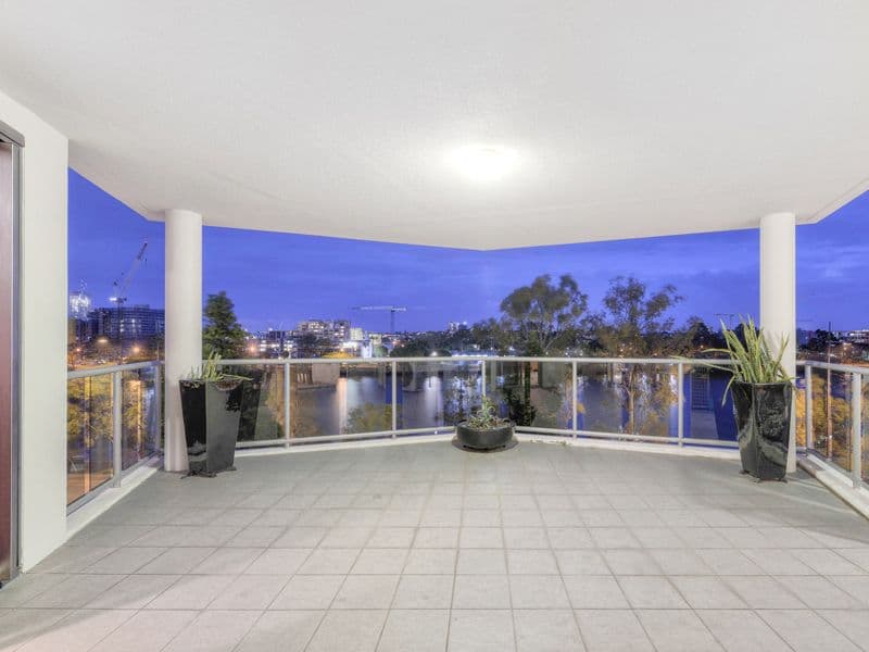 8 Dunmore Terrace, Auchenflower QLD 4066, Auchenflower - Thumbnail 8