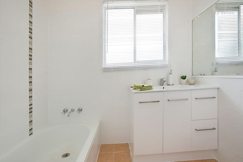 42 Windsor Place, DECEPTION BAY QLD 4508, Deception Bay - Thumbnail 6