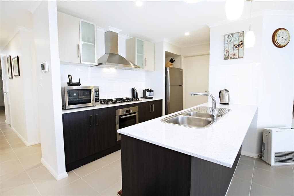 5 Foothills Terrace, GLENMORE PARK NSW 2745, Glenmore Park - Thumbnail 4