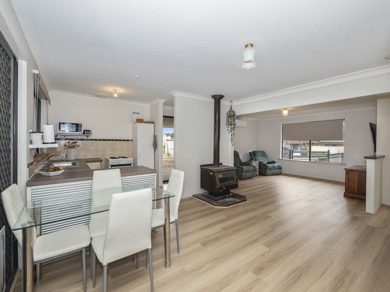 4 Caley Place, Two Rocks WA 6037, Two Rocks - Thumbnail 4