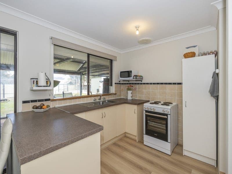 4 Caley Place, Two Rocks WA 6037, Two Rocks - Thumbnail 5