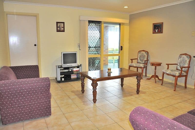 27 Centenary Drive, MILL PARK VIC 3082, Mill Park - Thumbnail 6