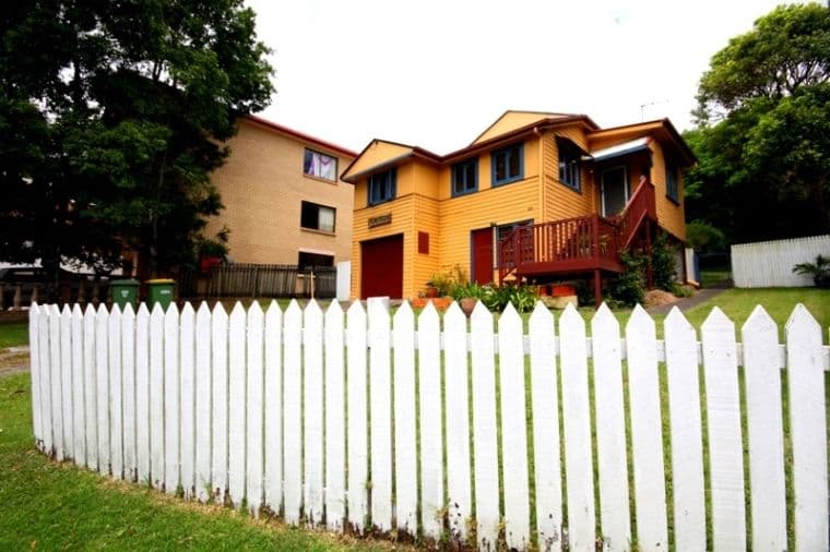 20 West Burleigh Road, BURLEIGH HEADS QLD 4220, Burleigh Heads - Image 1