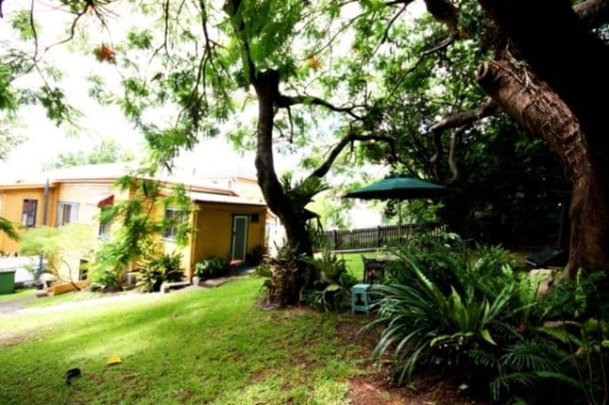 20 West Burleigh Road, BURLEIGH HEADS QLD 4220, Burleigh Heads - Thumbnail 6