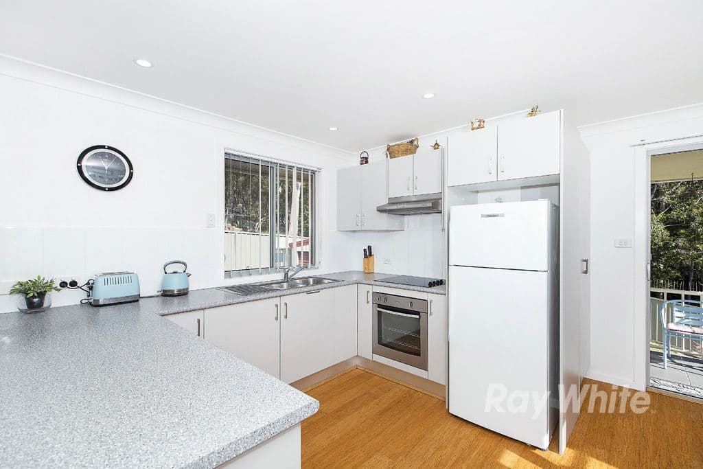 6 Nita Street, Toronto - Thumbnail 2