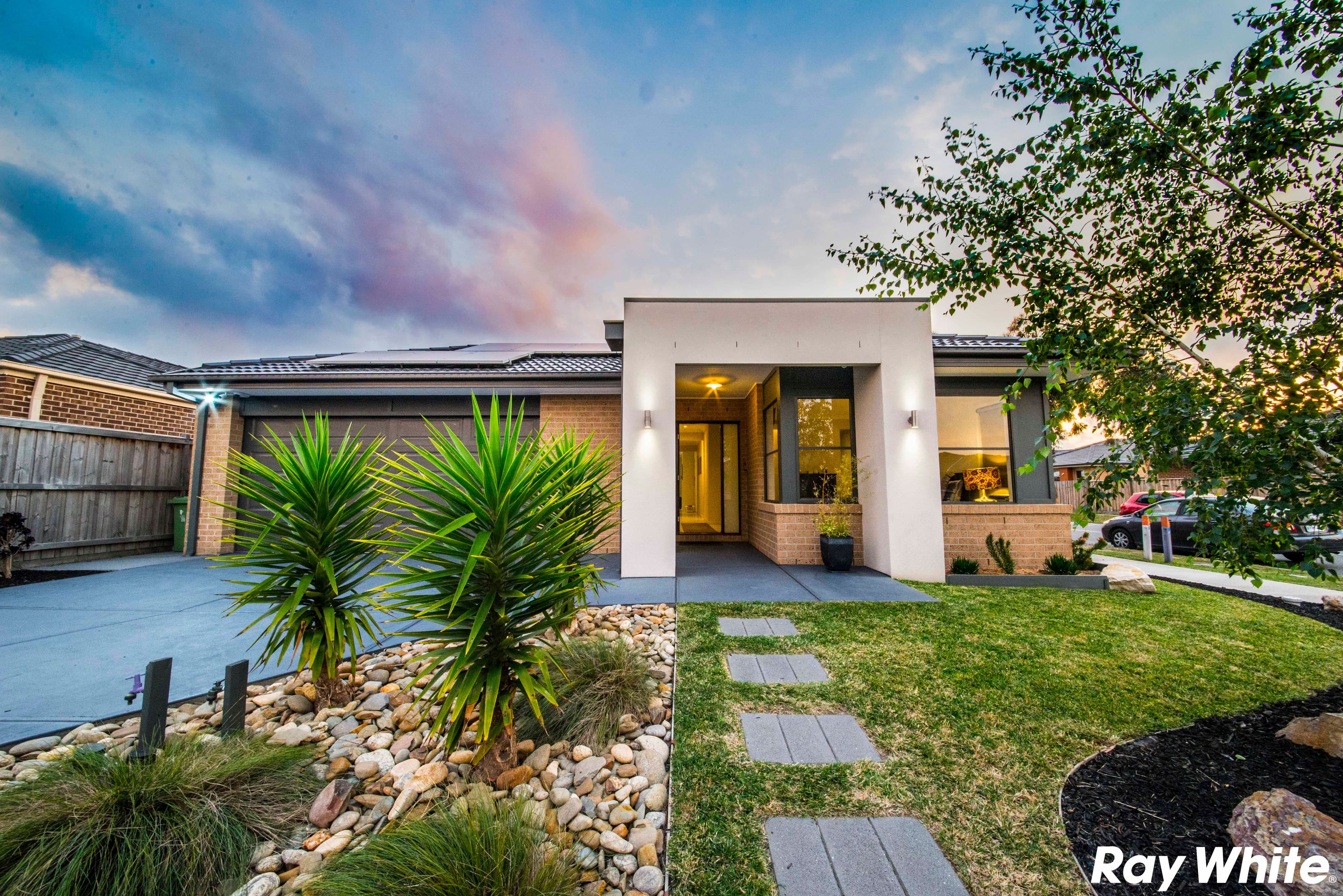 10 Princeton Place, Cranbourne West VIC 3977, Cranbourne West - Image 1