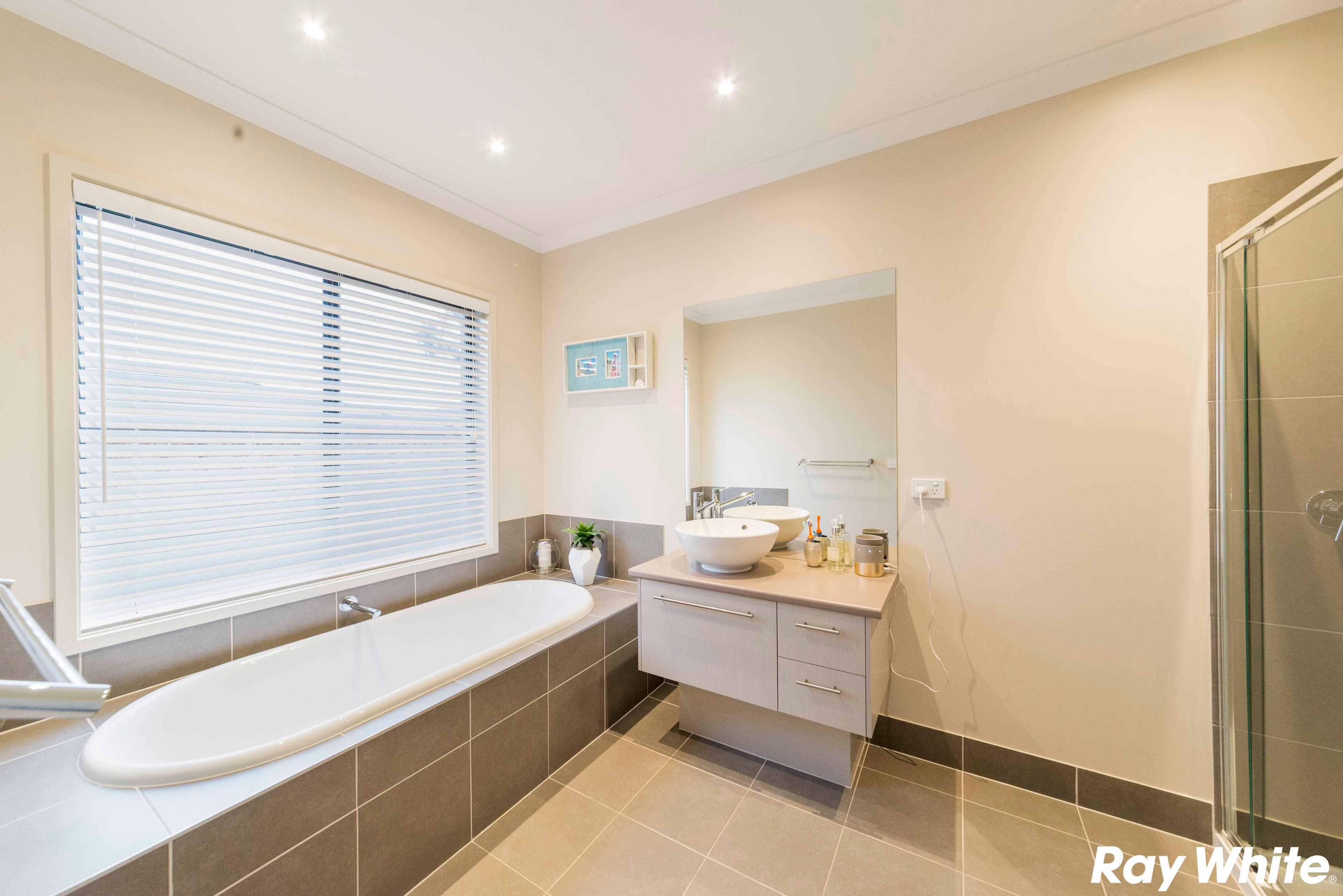10 Princeton Place, Cranbourne West VIC 3977, Cranbourne West - Thumbnail 4