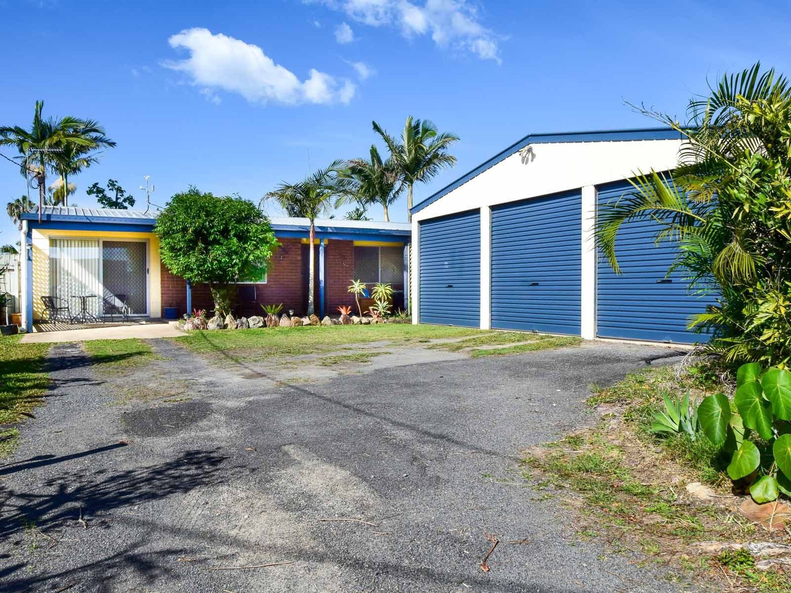 11 Finland Road, PACIFIC PARADISE QLD 4564, Pacific Paradise - Image 1