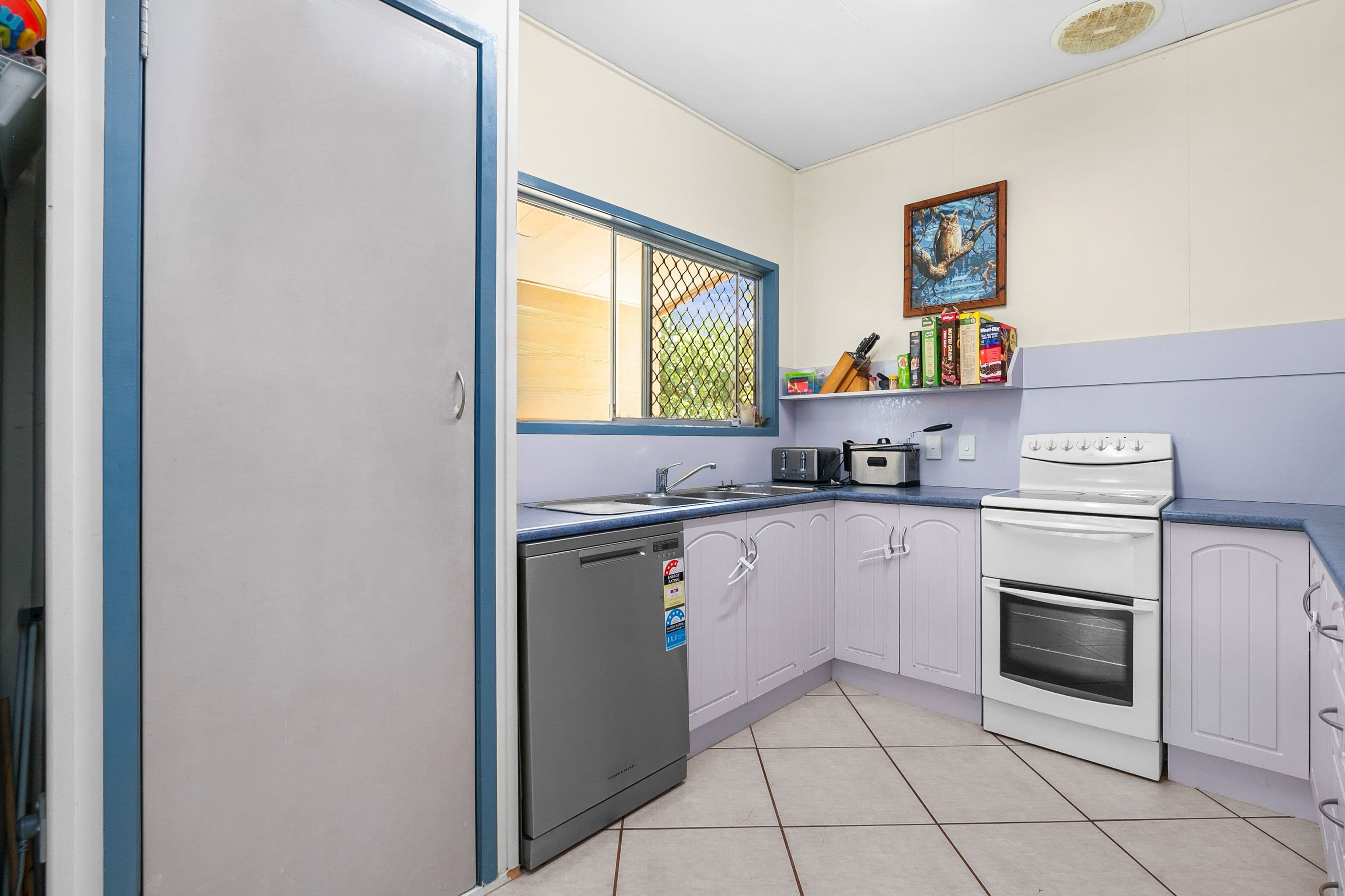 7 McKendry Street, Emerald QLD 4720, Emerald - Thumbnail 5