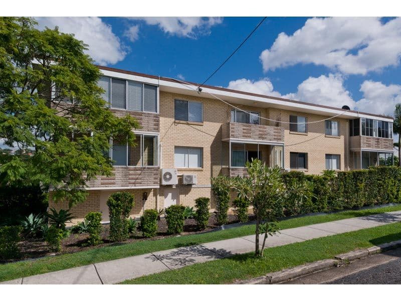 22 Fifth Avenue, WILSTON QLD 4051, Wilston - Thumbnail 2
