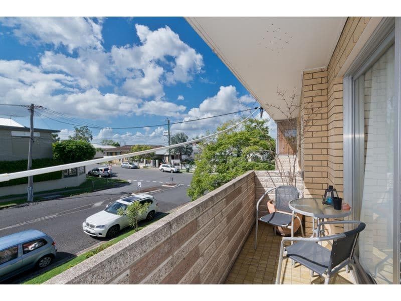 22 Fifth Avenue, WILSTON QLD 4051, Wilston - Thumbnail 3