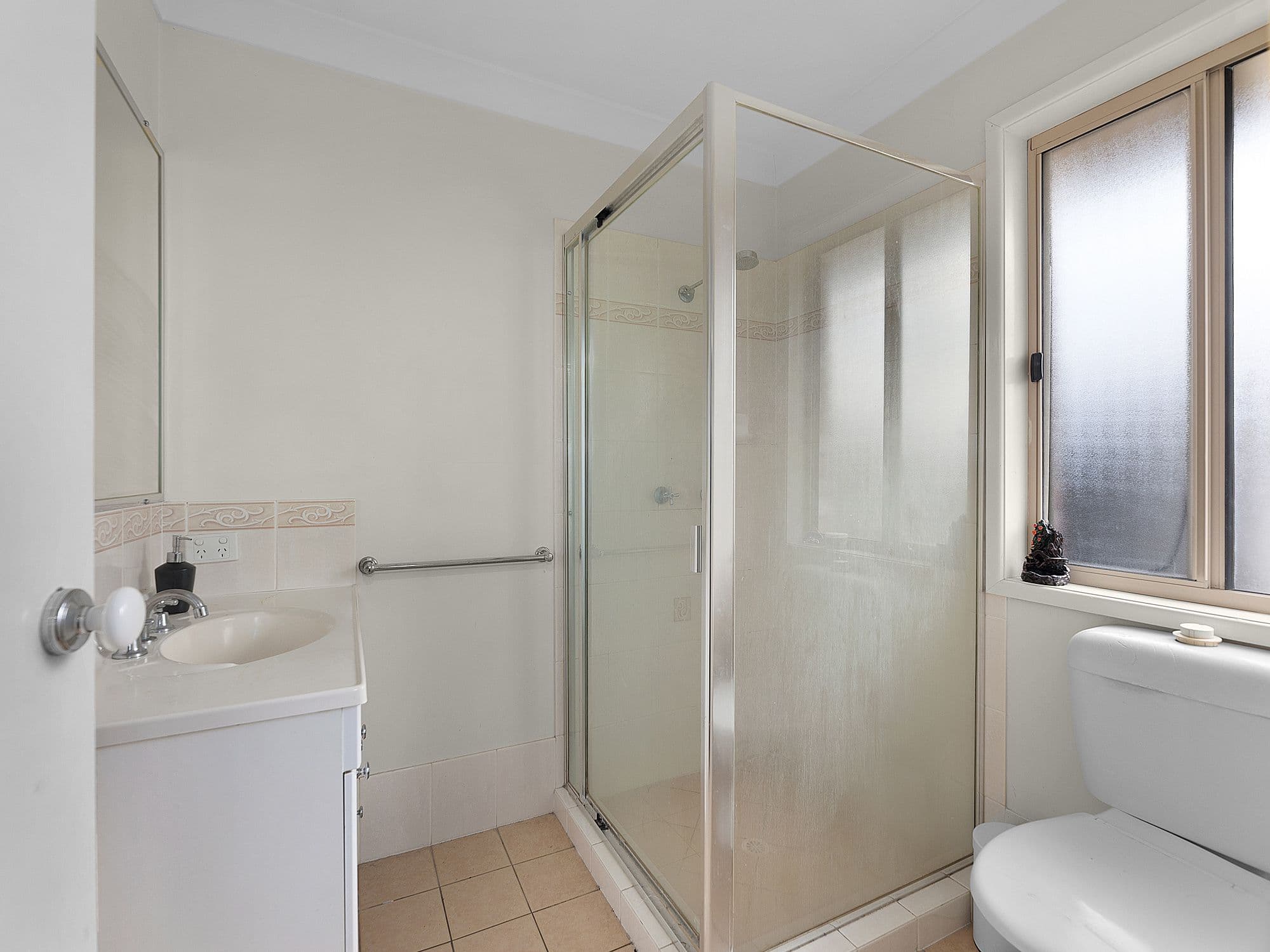 13 Glengarry Lane, Raceview QLD 4305, Raceview - Thumbnail 8