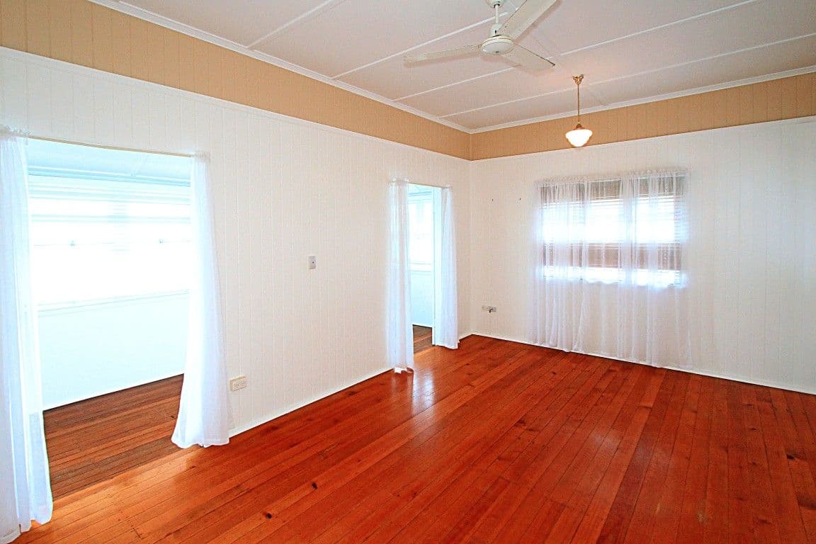 246 Agnes Street, THE RANGE QLD 4700, The Range - Thumbnail 2